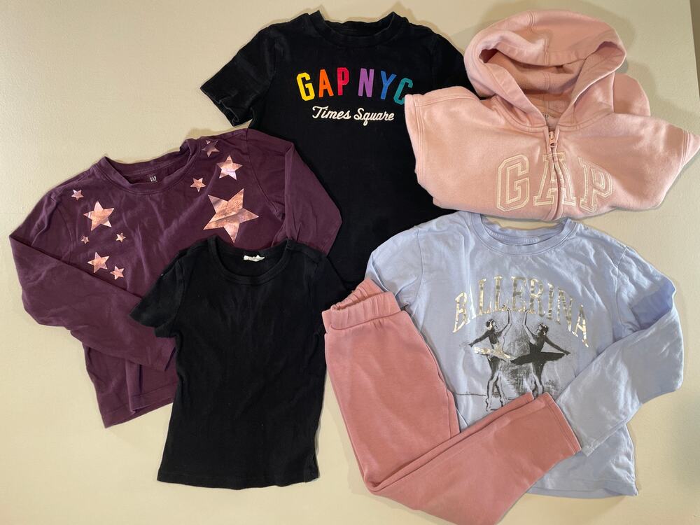 Girls Size S (6/7) GAP Logo & Everyday Wear Bundle